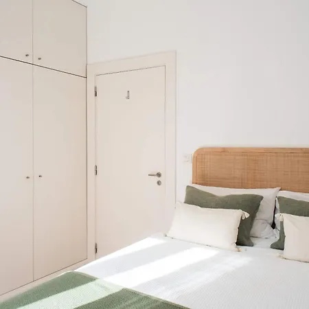 Luxury Ocean View House - *