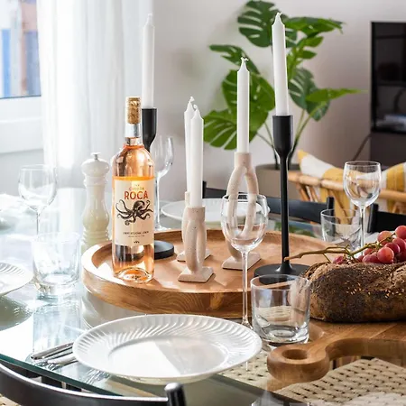 Luxury Ocean View House - 에리세이라